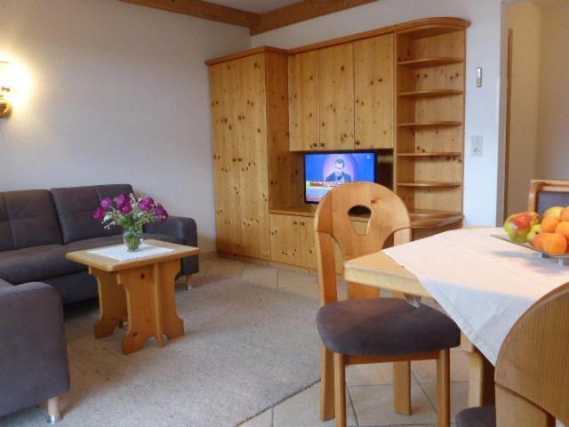Haus Carmen Appartement Ehrwald Buitenkant foto
