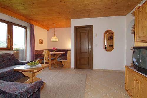 Haus Carmen Appartement Ehrwald Buitenkant foto