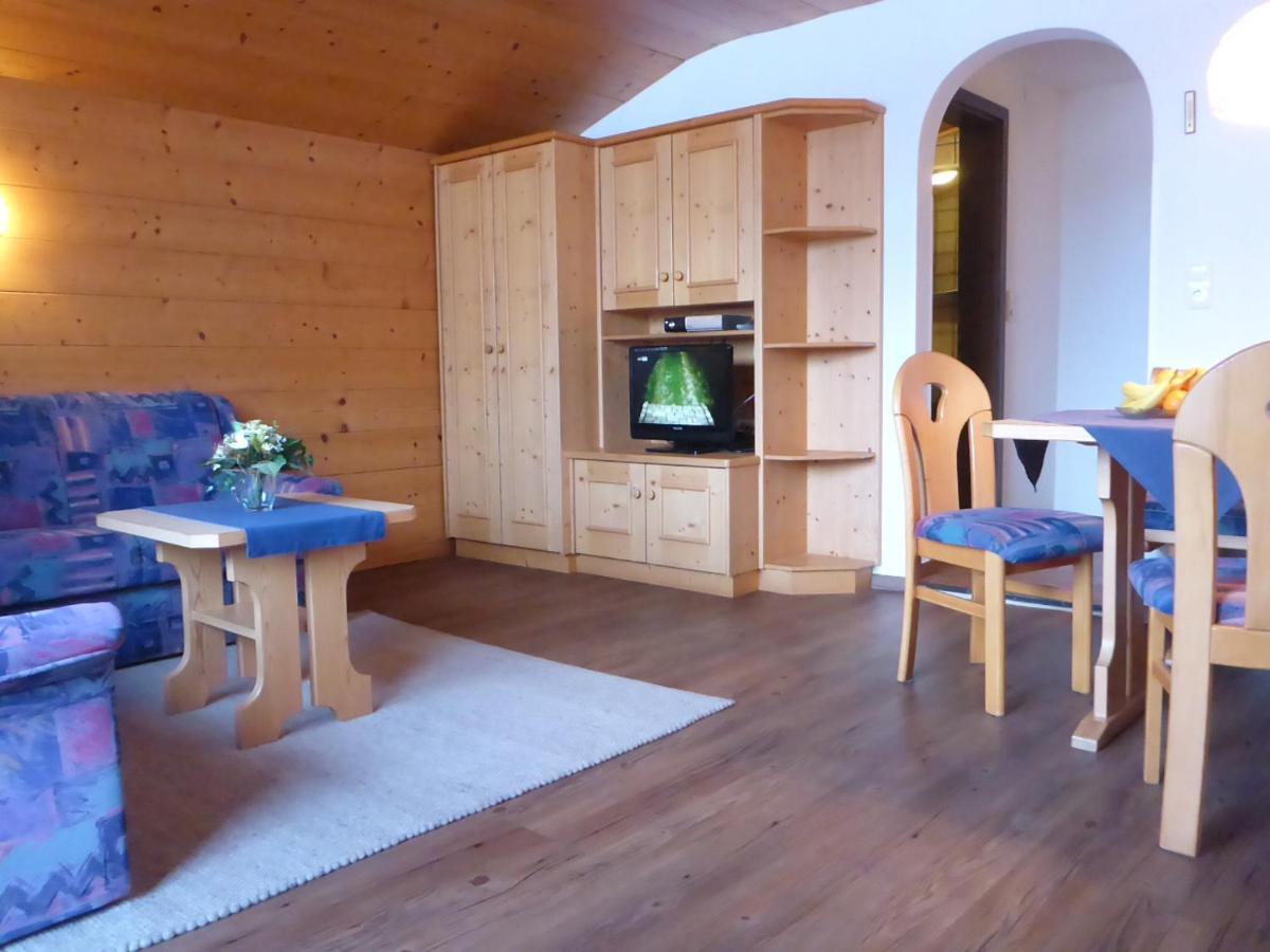 Haus Carmen Appartement Ehrwald Buitenkant foto